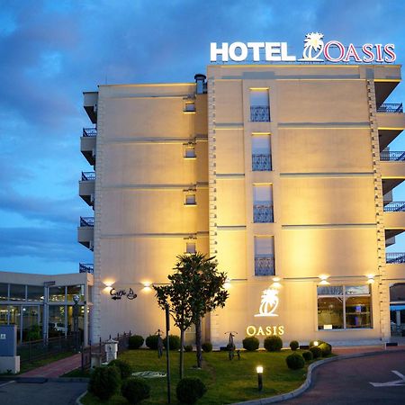 Hotel Oasis Podgorica Eksteriør bilde