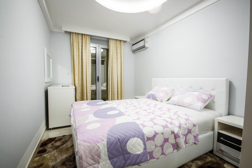 Hotel Oasis Podgorica Eksteriør bilde