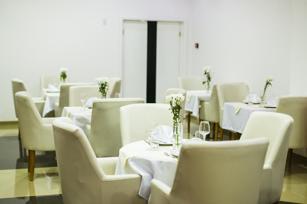 Hotel Oasis Podgorica Eksteriør bilde
